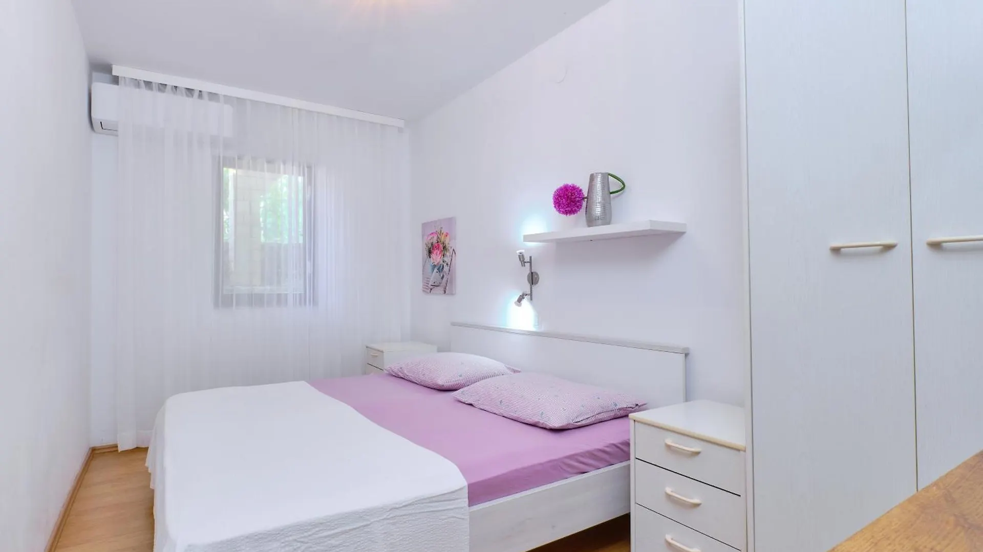 Apartment Artatore 2509A Čunski 0*,  크로아티아